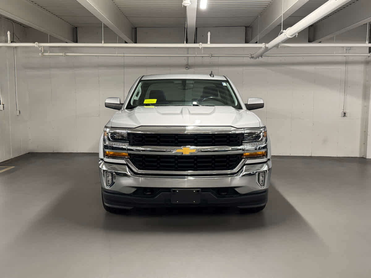 used 2018 Chevrolet Silverado 1500 car, priced at $25,998