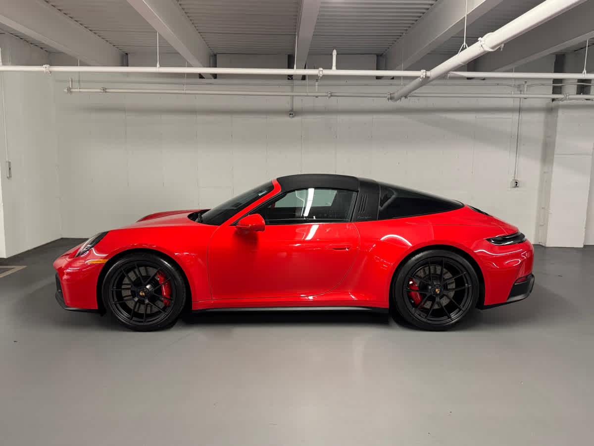 2025 Porsche 911 Targa 4 GTS photo 2