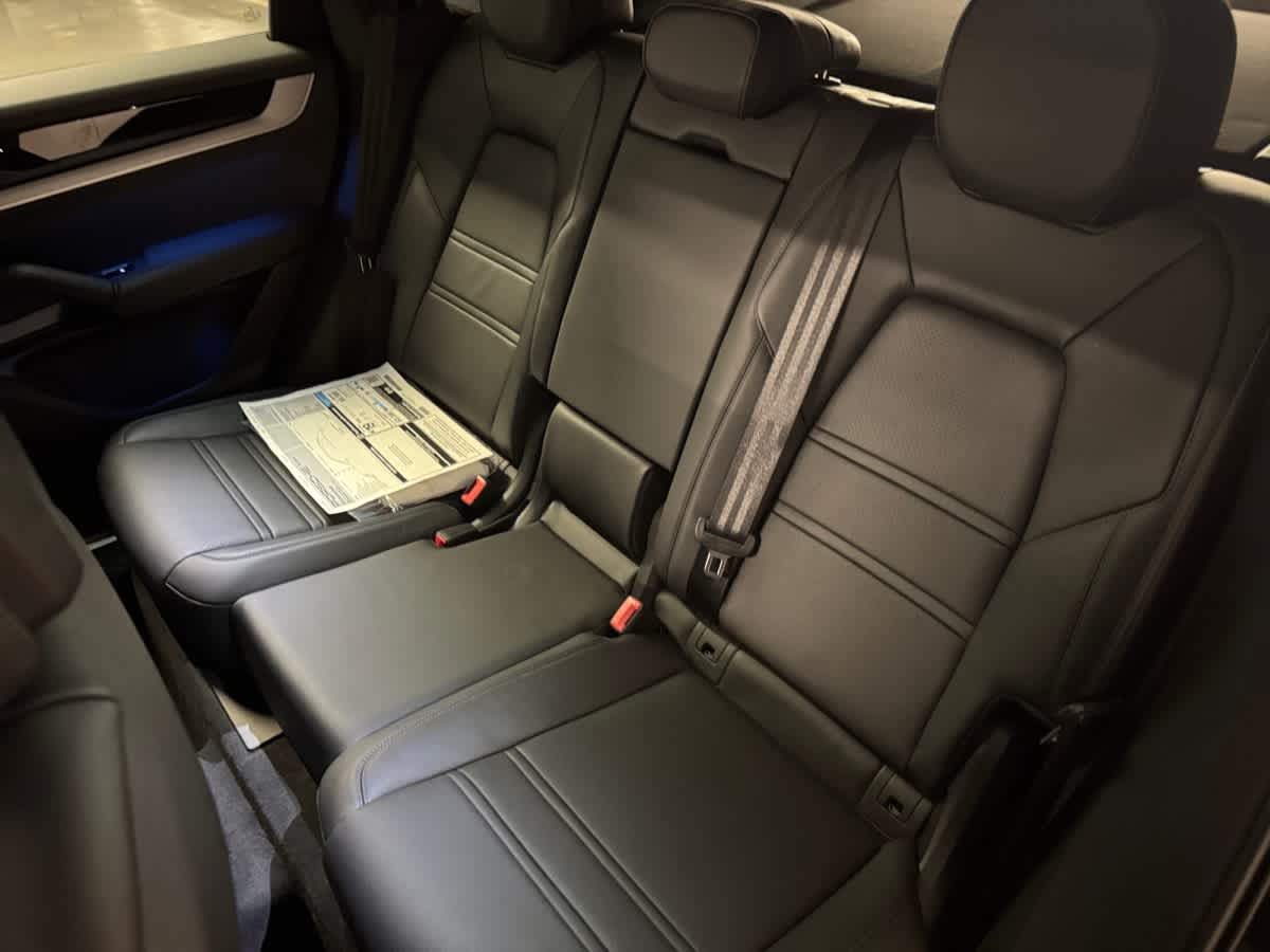 new 2026 Porsche Cayenne car