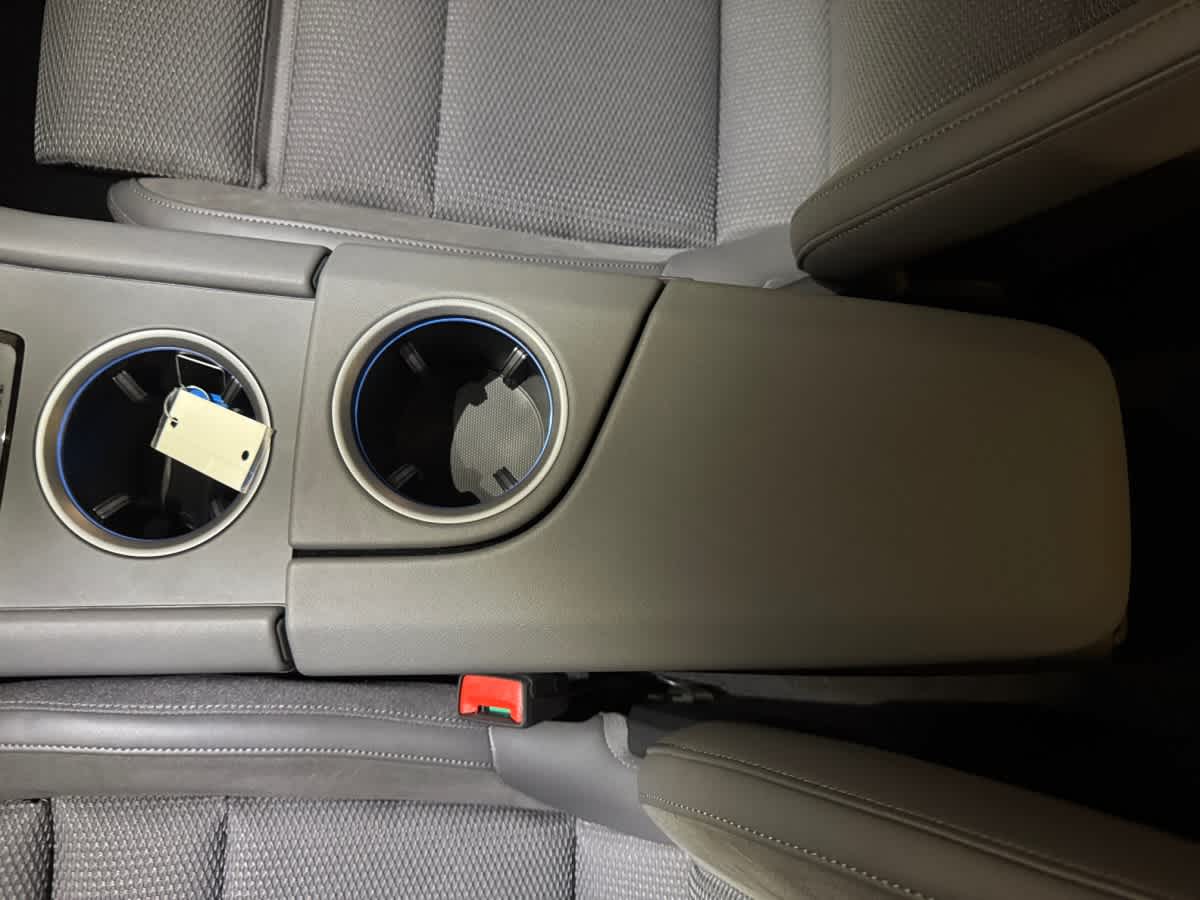 new 2024 Porsche Taycan car