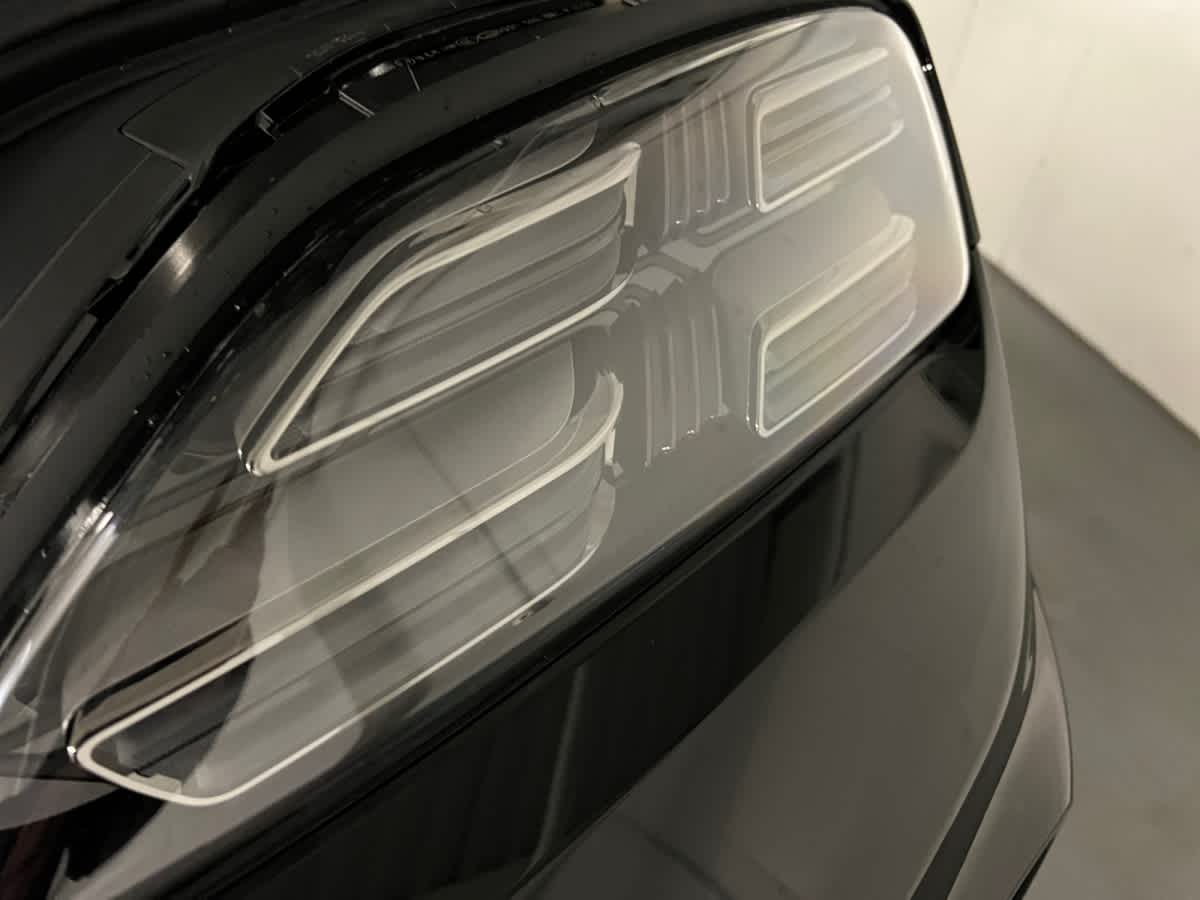 new 2026 Porsche Macan car