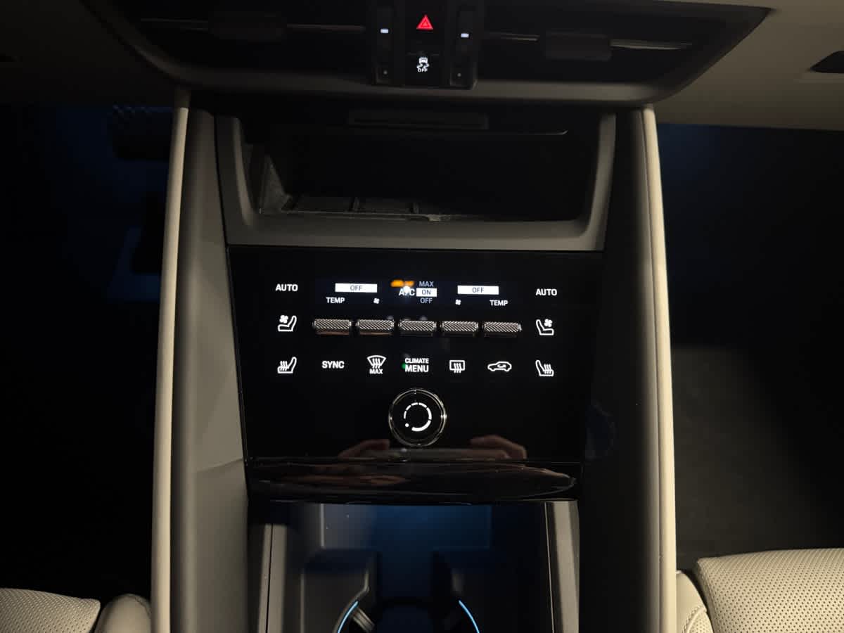 new 2026 Porsche Macan car