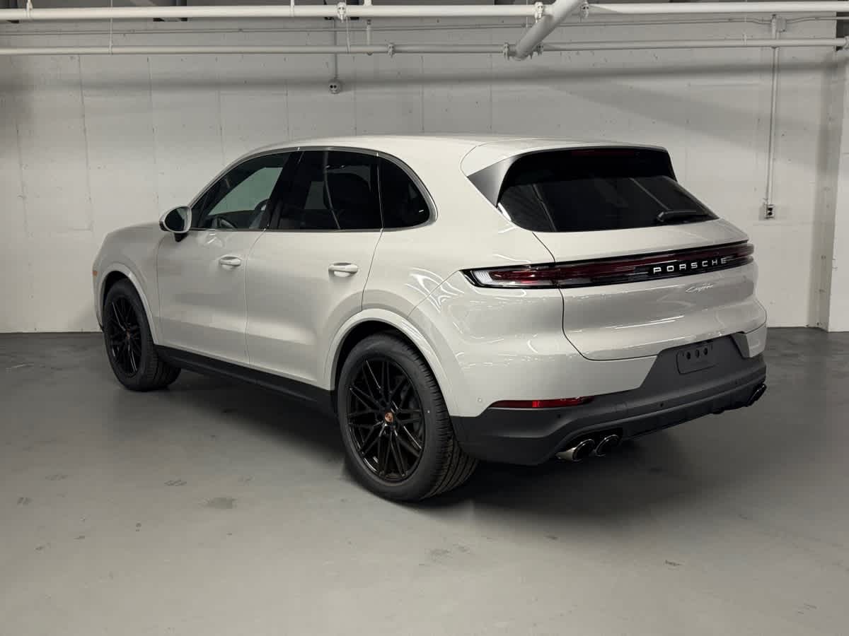 new 2026 Porsche Cayenne car