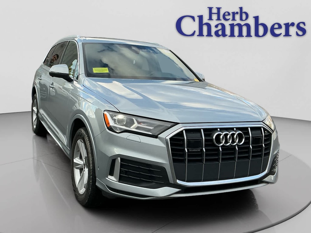 Used 2023 Audi Q7 Premium SUV