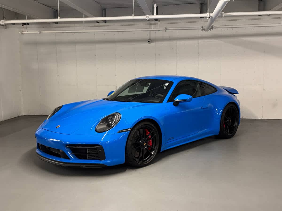 2023 Porsche 911 GTS