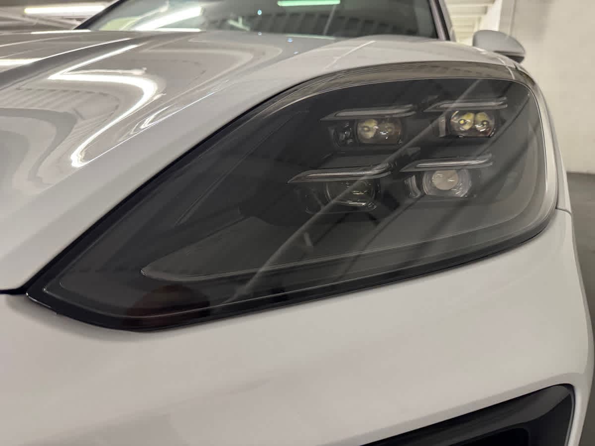 new 2026 Porsche Cayenne car