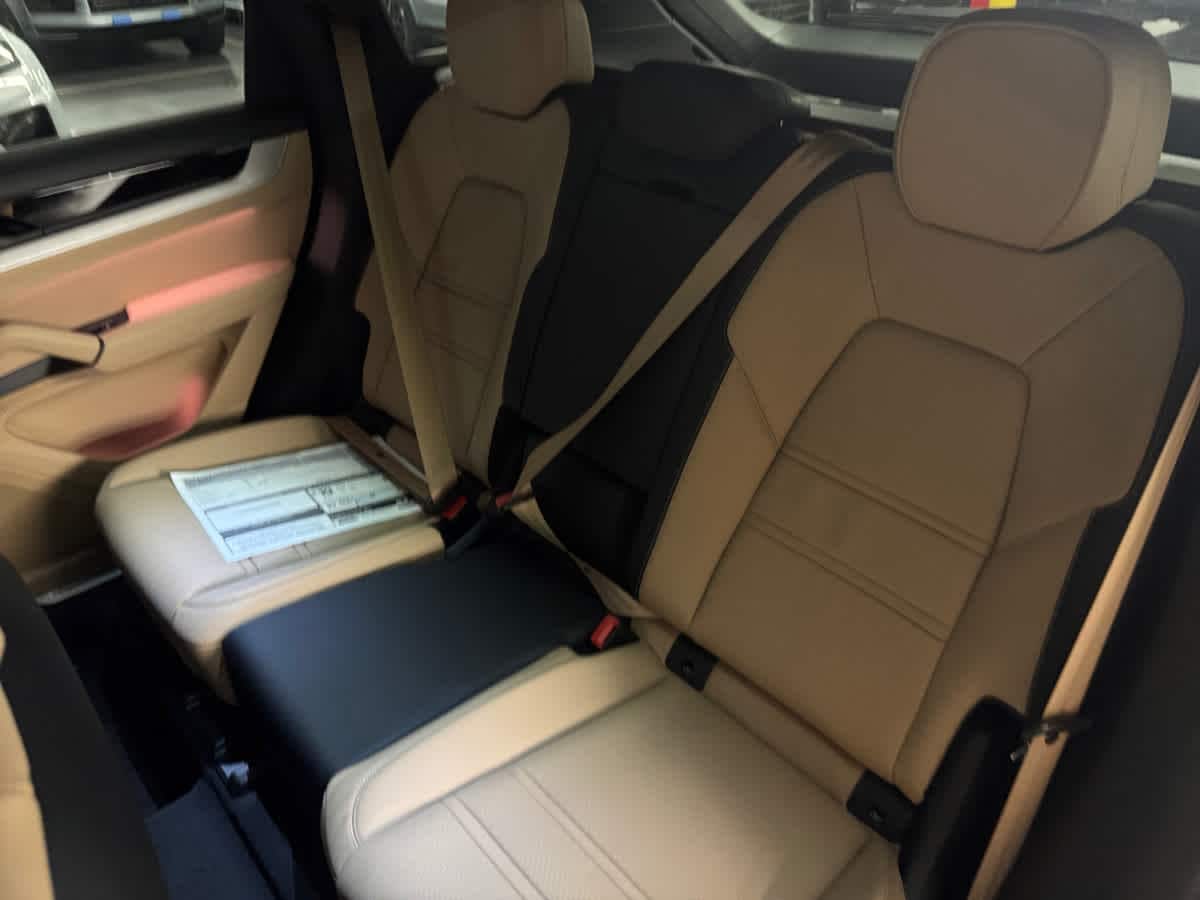 new 2026 Porsche Cayenne car