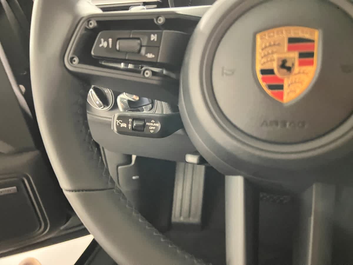 new 2026 Porsche Macan car