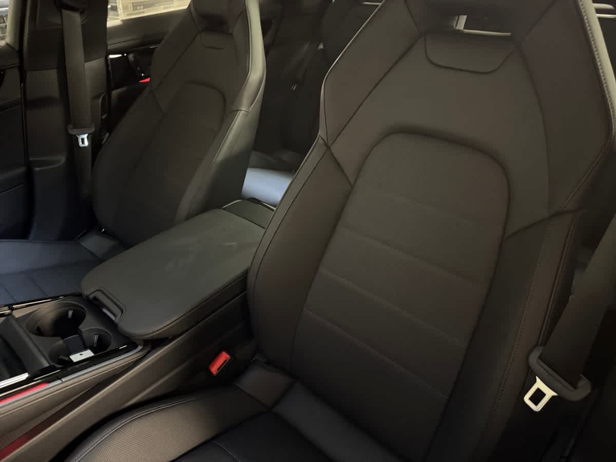 new 2026 Porsche Panamera car