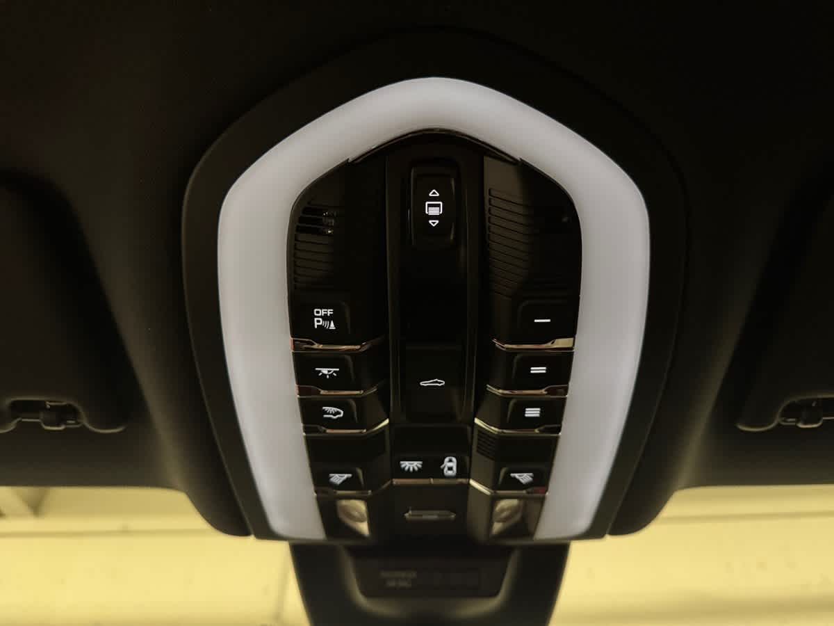 new 2026 Porsche Macan car