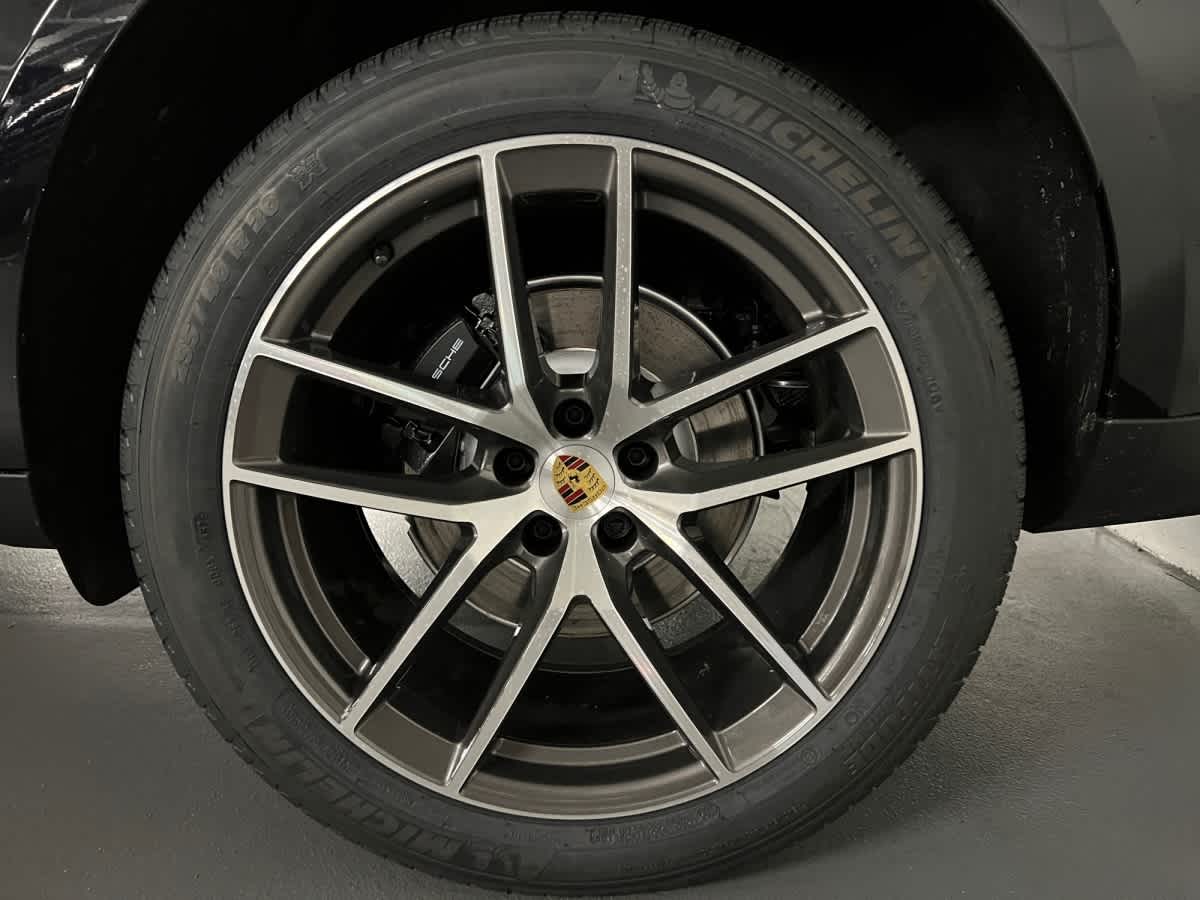 new 2026 Porsche Macan car