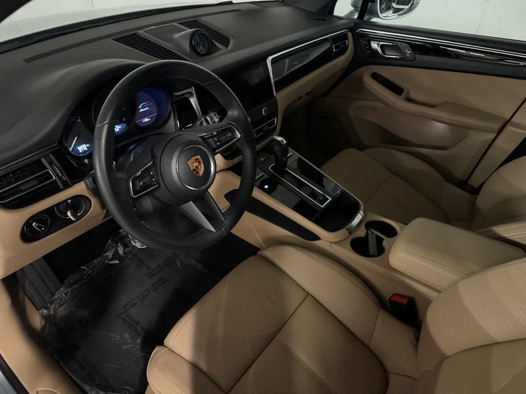 Certified 2025 Porsche Macan SUV