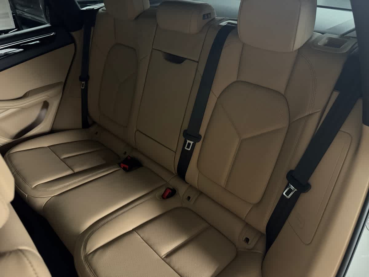 new 2026 Porsche Macan car