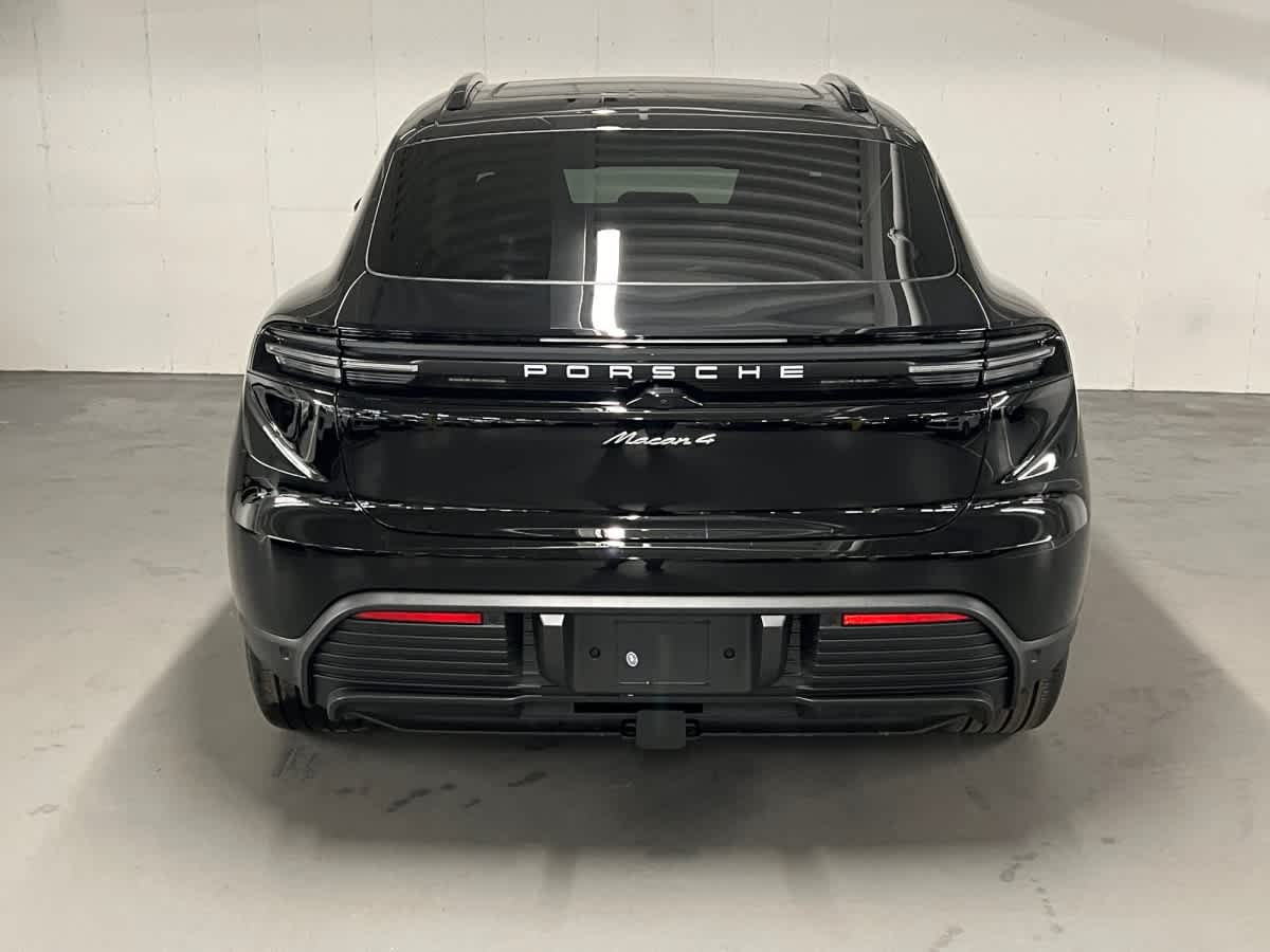 new 2026 Porsche Macan car