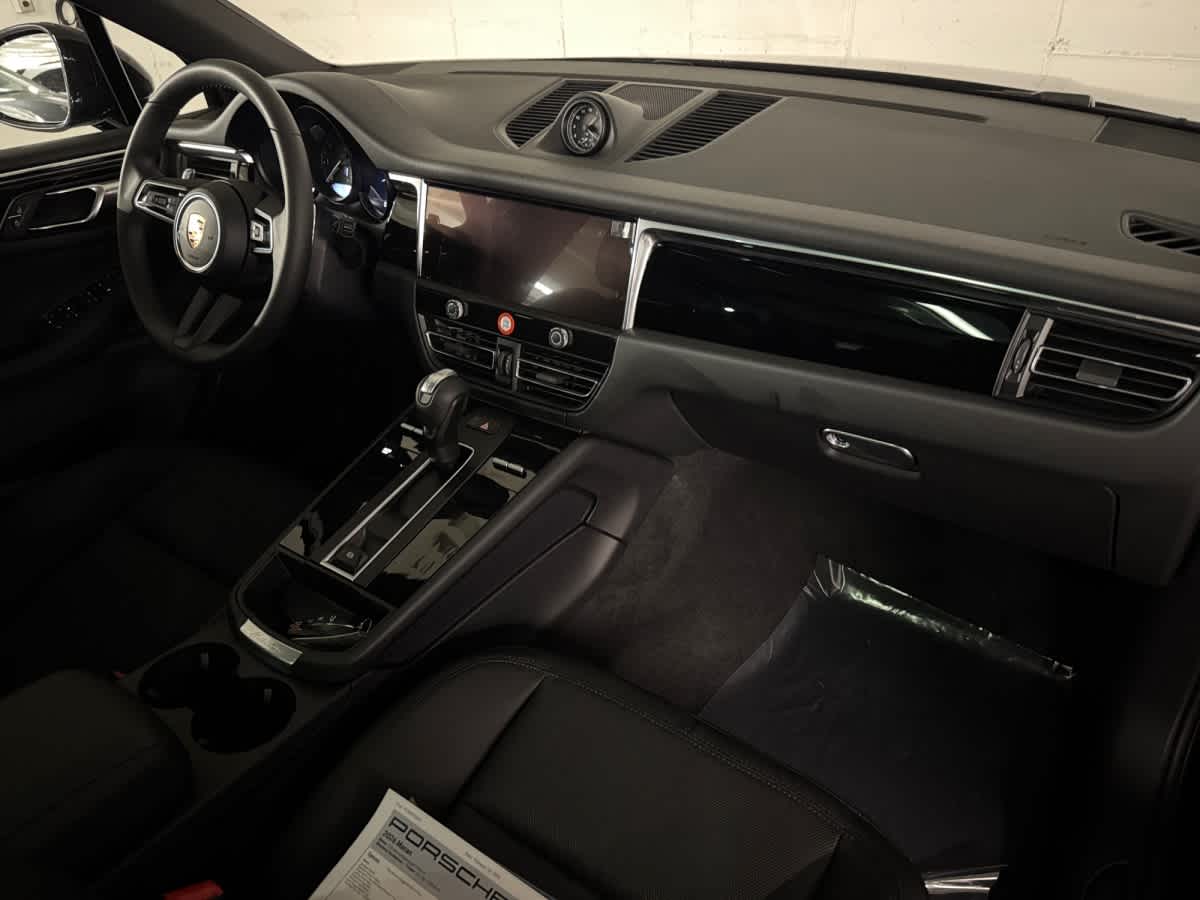 new 2026 Porsche Macan car