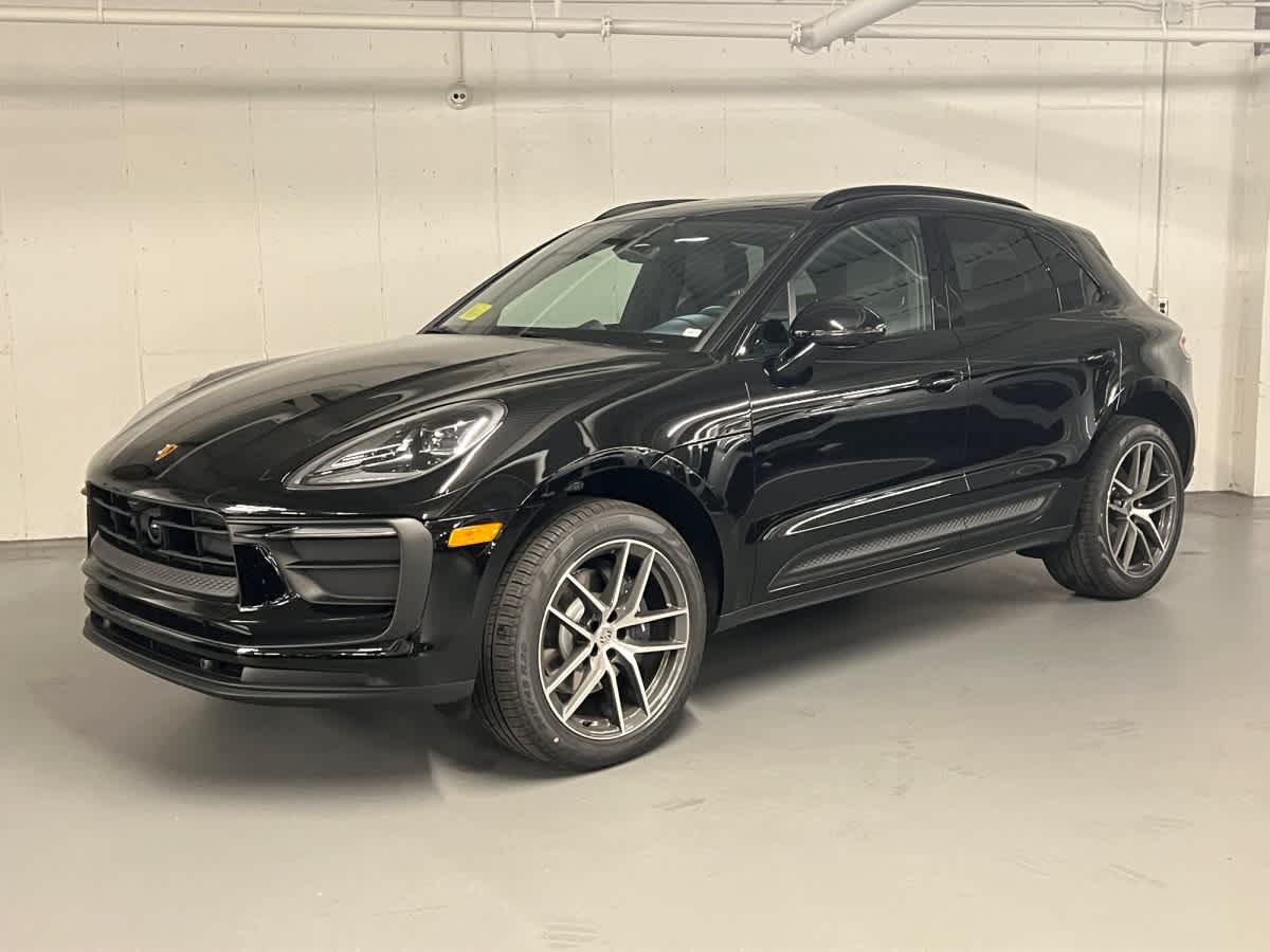 2026 Porsche Macan T
