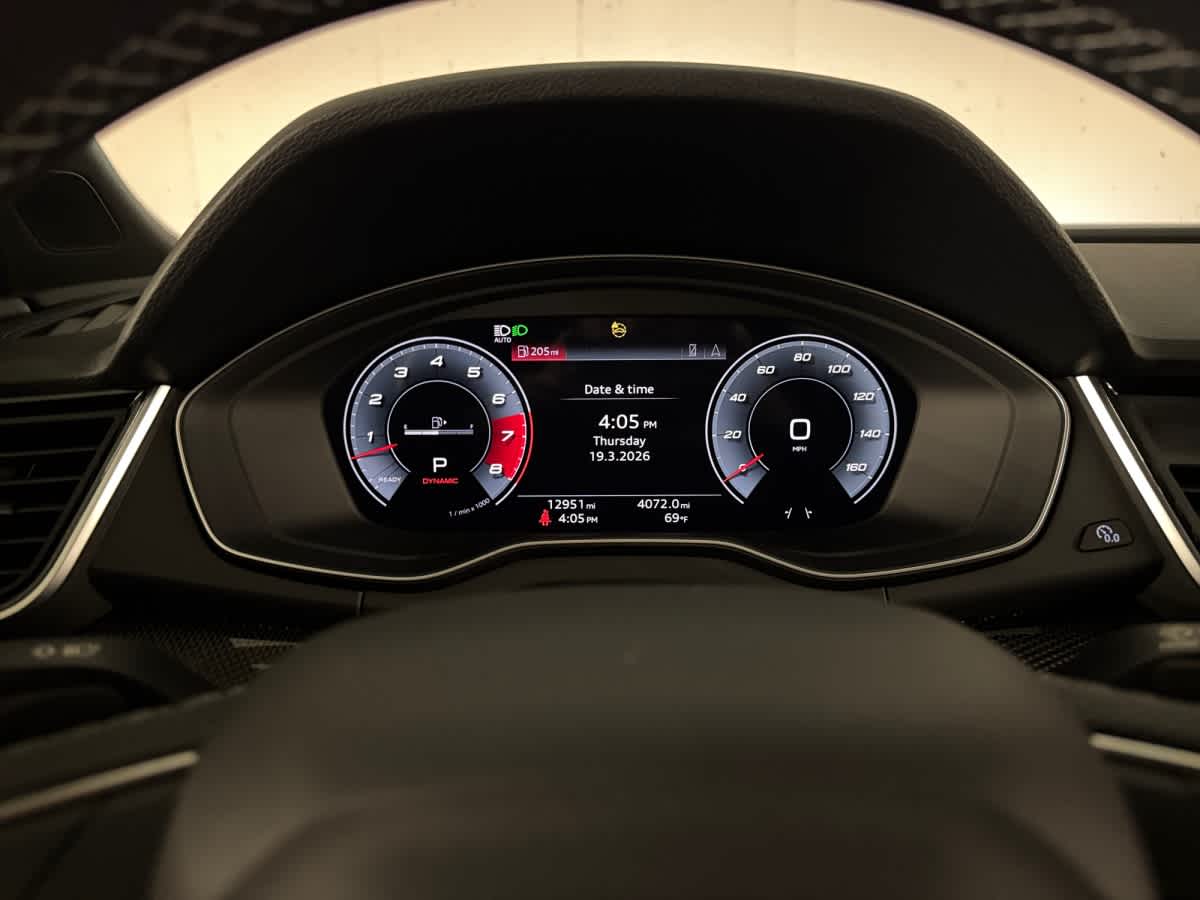 used 2024 Audi SQ5 car, priced at $46,998