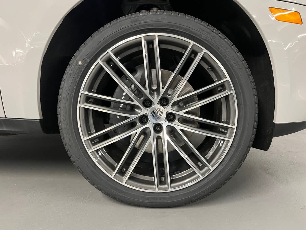 new 2026 Porsche Macan car