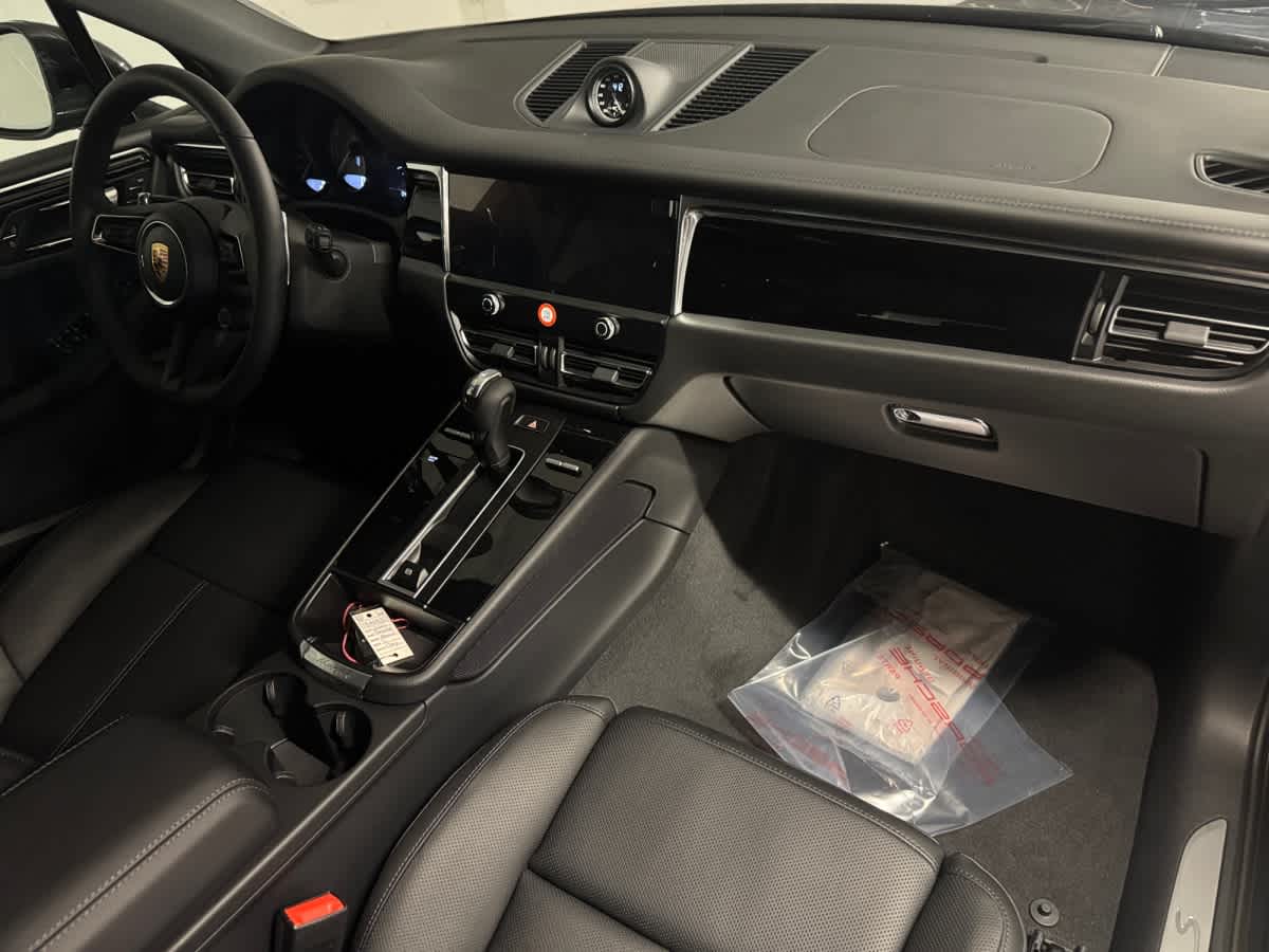 new 2026 Porsche Macan car