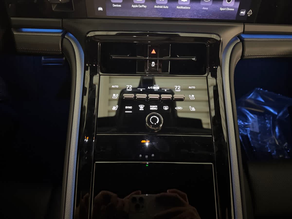new 2026 Porsche Panamera car