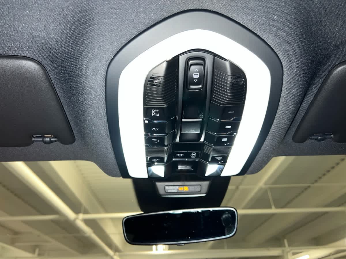 new 2026 Porsche Macan car