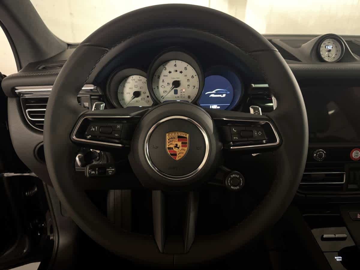 new 2026 Porsche Macan car