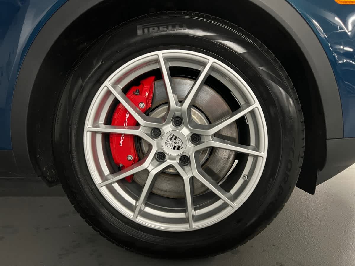 used 2025 Porsche Cayenne car, priced at $112,498