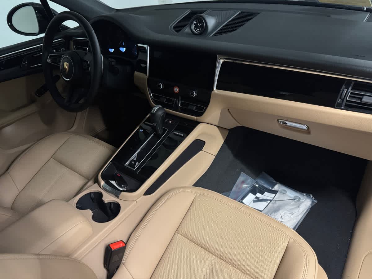 new 2026 Porsche Macan car