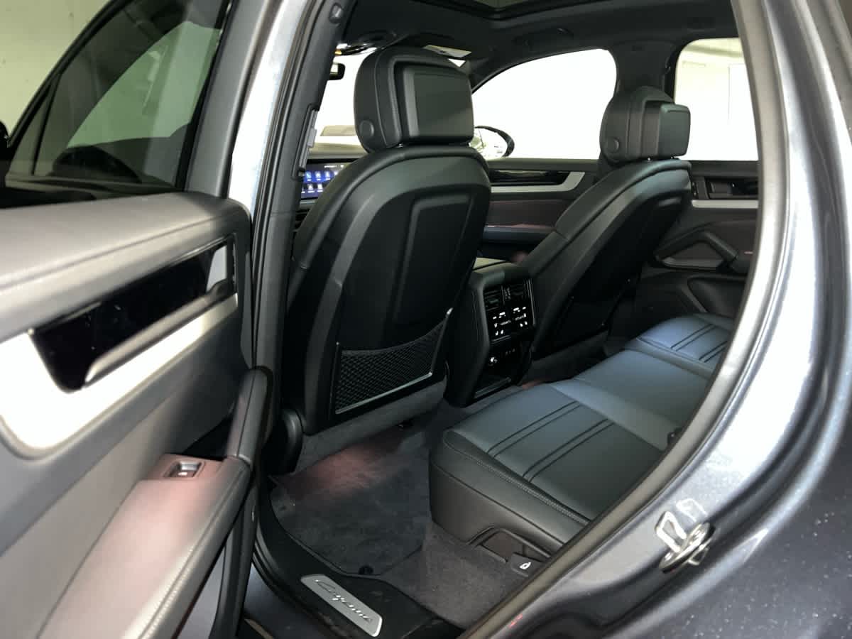 new 2026 Porsche Cayenne car