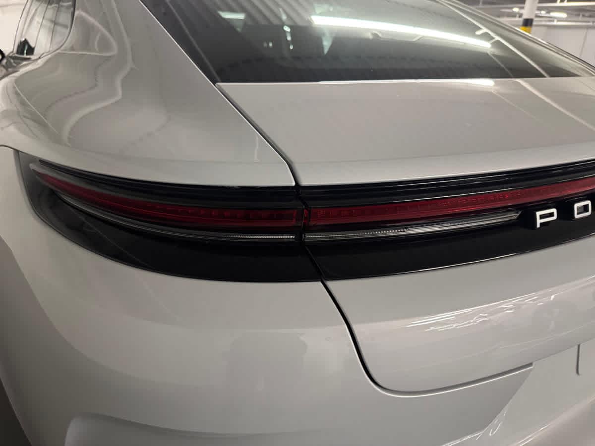 2026 Porsche Panamera Base - Photo 31