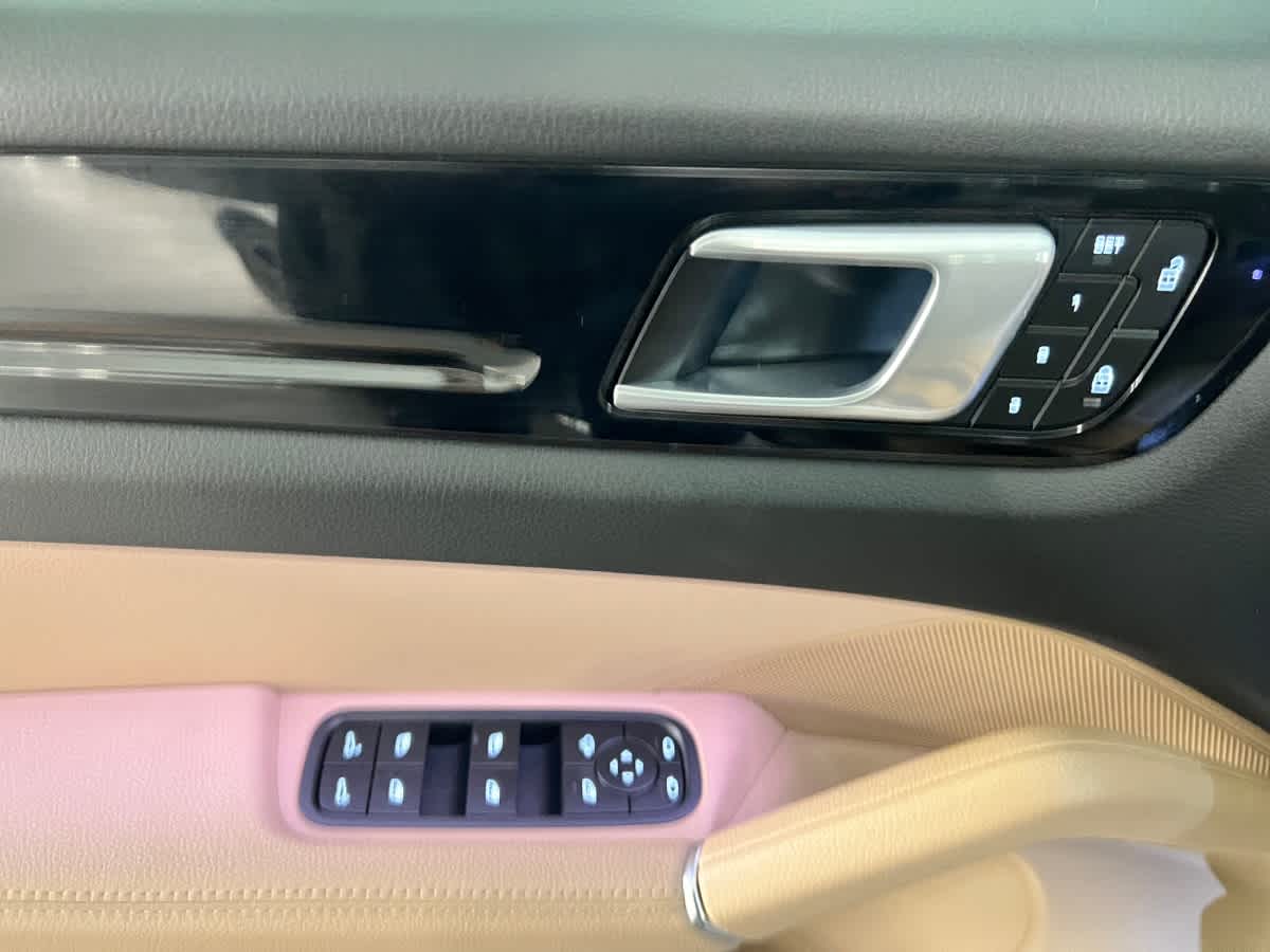 used 2023 Porsche Cayenne car, priced at $52,998