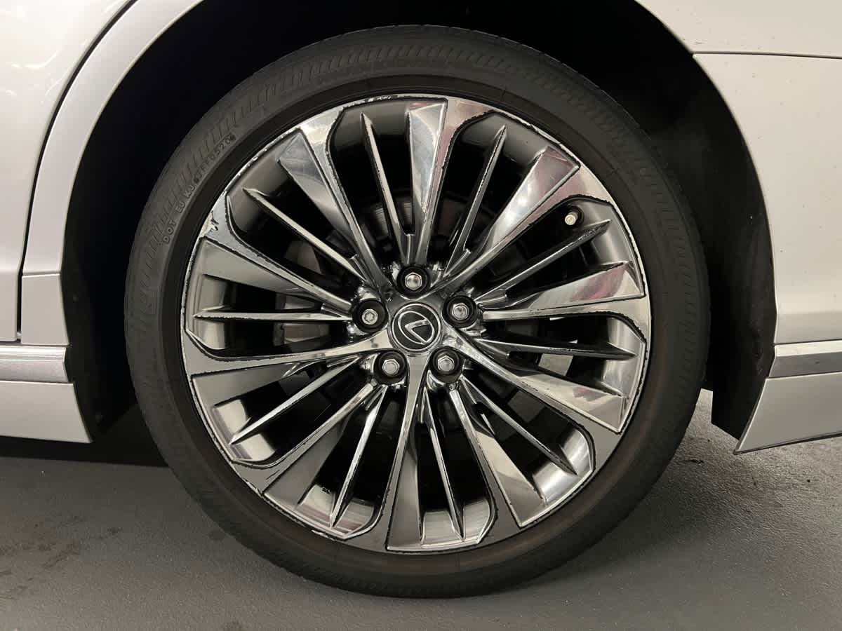 used 2018 Lexus LS 500 car, priced at $39,998