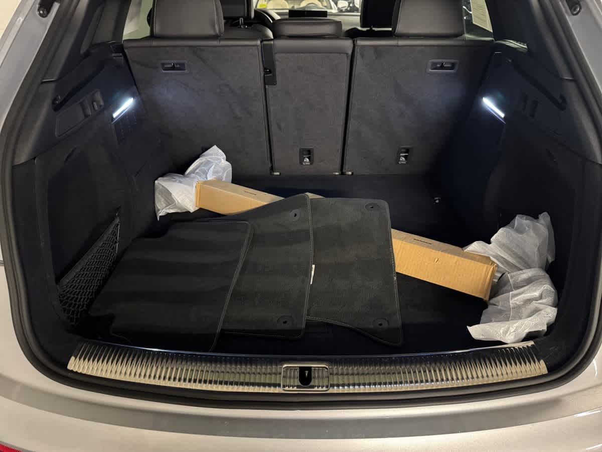 used 2024 Audi SQ5 car, priced at $46,998