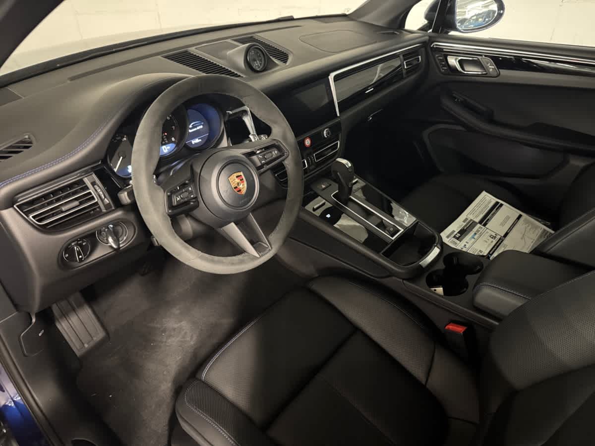 new 2026 Porsche Macan car