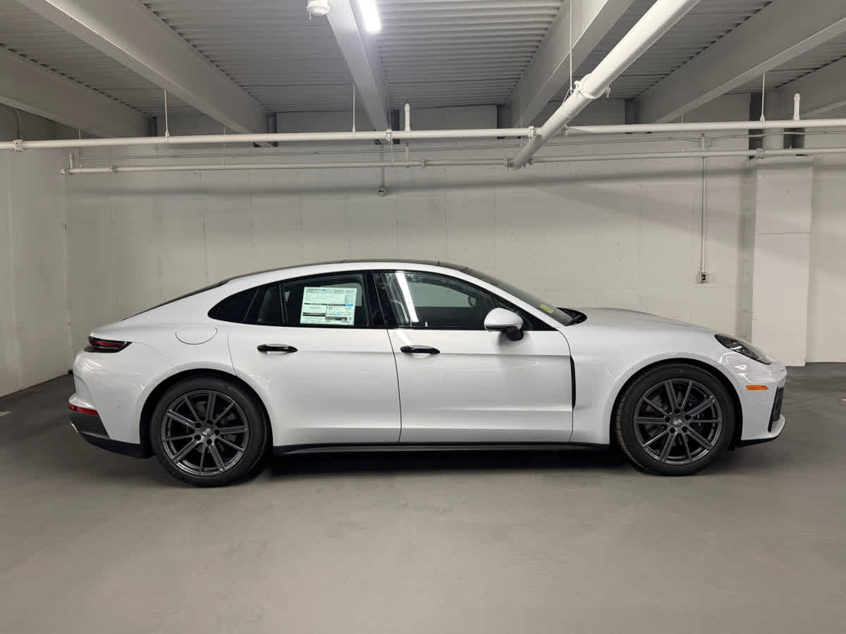 2026 Porsche Panamera Base - Photo 12