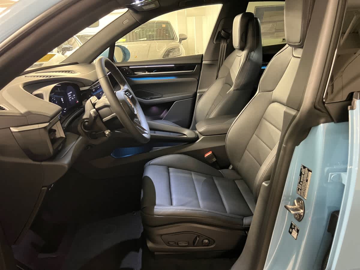 new 2026 Porsche Macan car