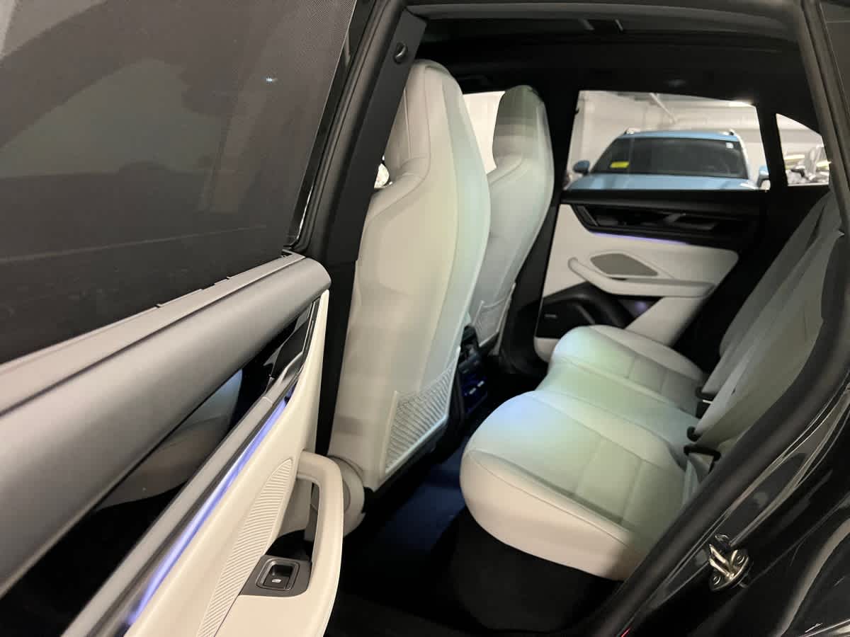 new 2026 Porsche Macan car