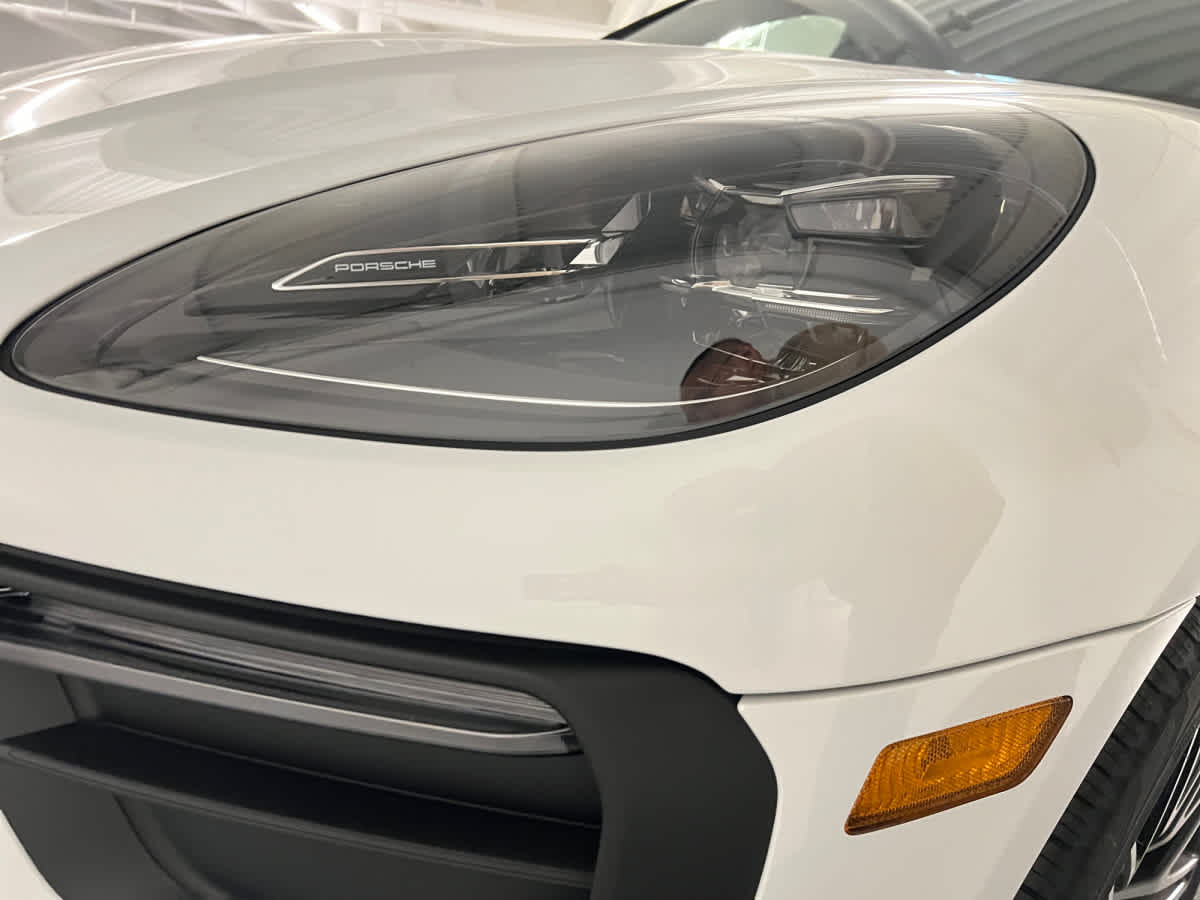 new 2026 Porsche Macan car