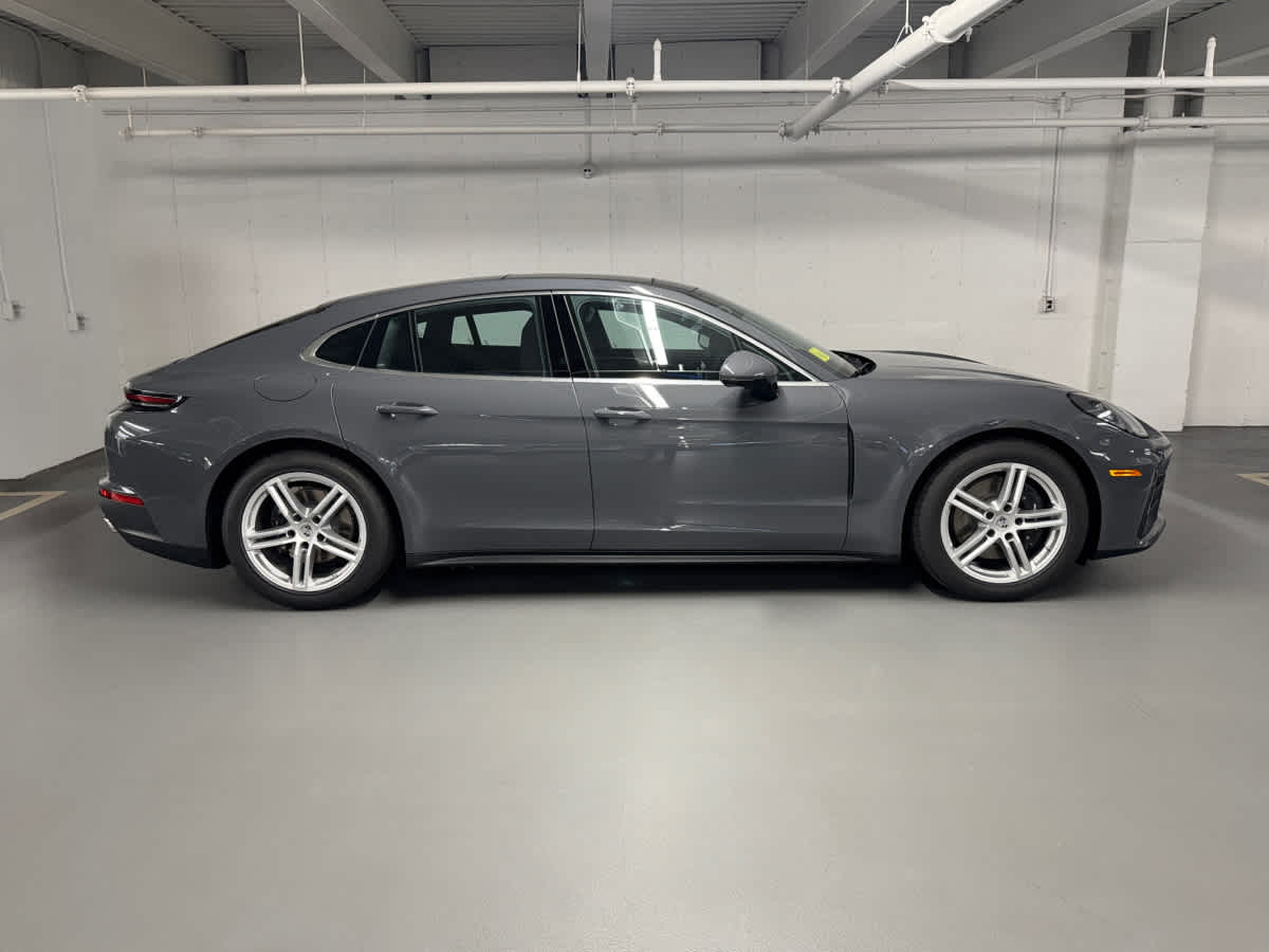 new 2025 Porsche Panamera car
