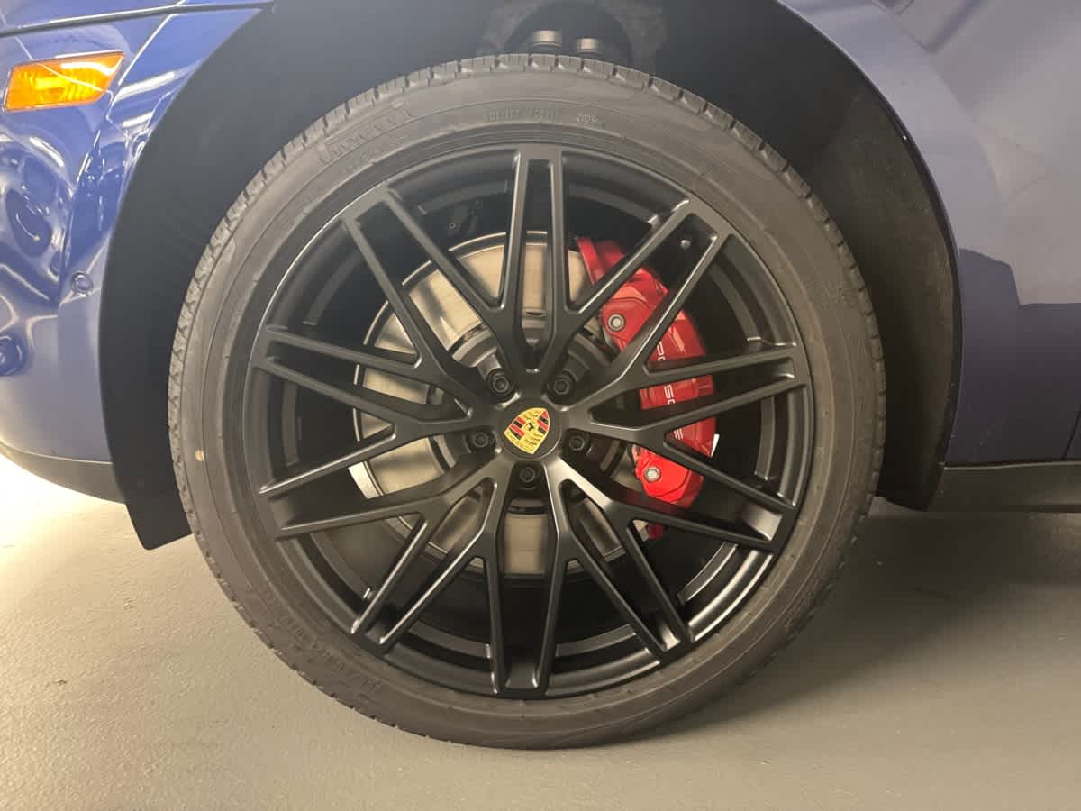 new 2026 Porsche Macan car