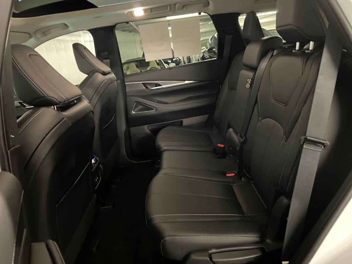 used 2026 INFINITI QX60 car, priced at $49,498