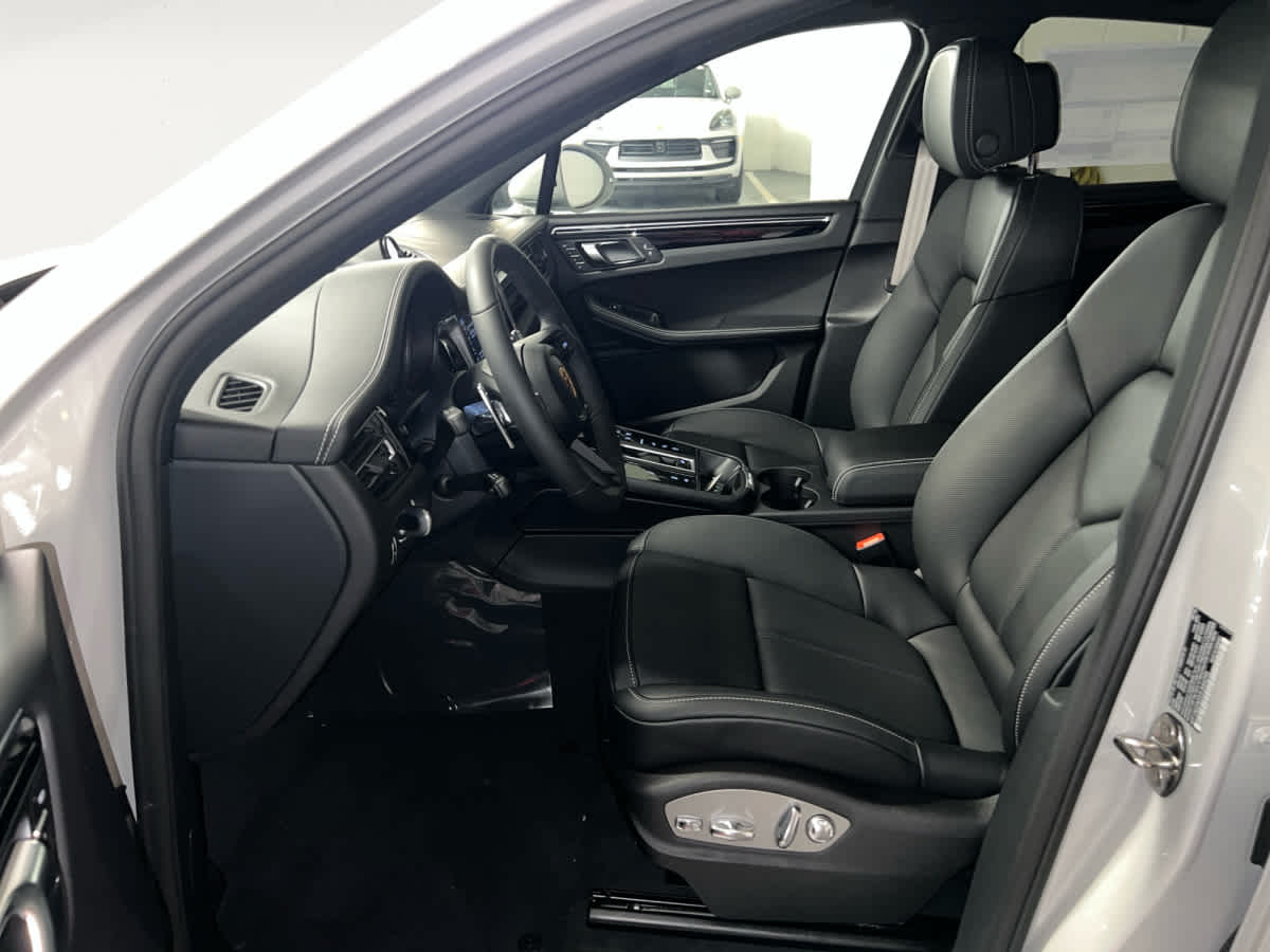 new 2026 Porsche Macan car