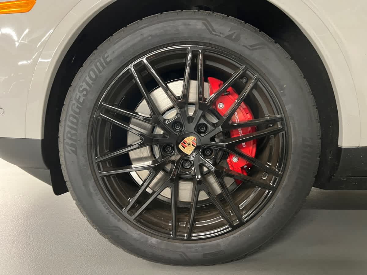 new 2026 Porsche Cayenne car