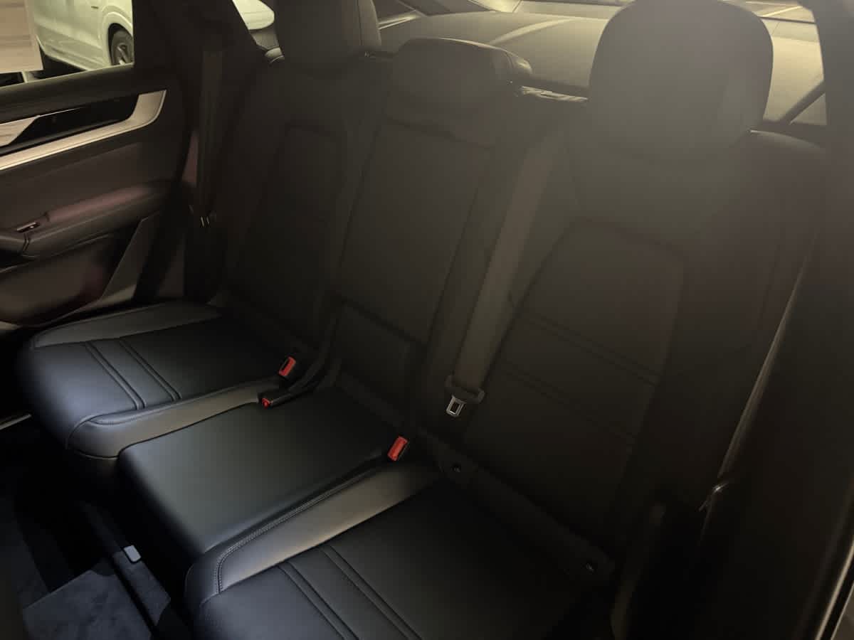 new 2026 Porsche Cayenne car