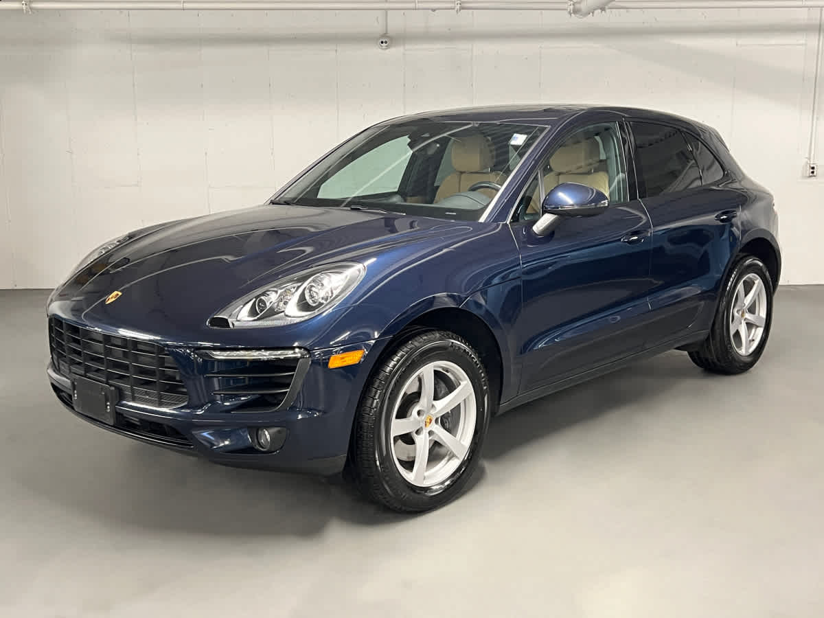 2017 Porsche Macan Base