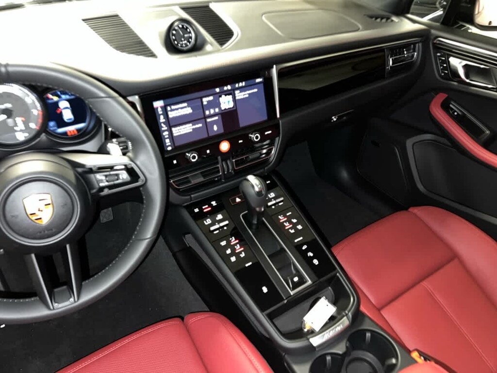New 2026 Porsche Macan SUV