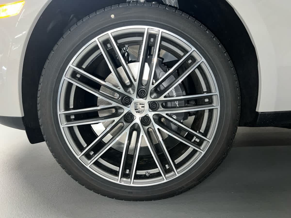new 2026 Porsche Macan car