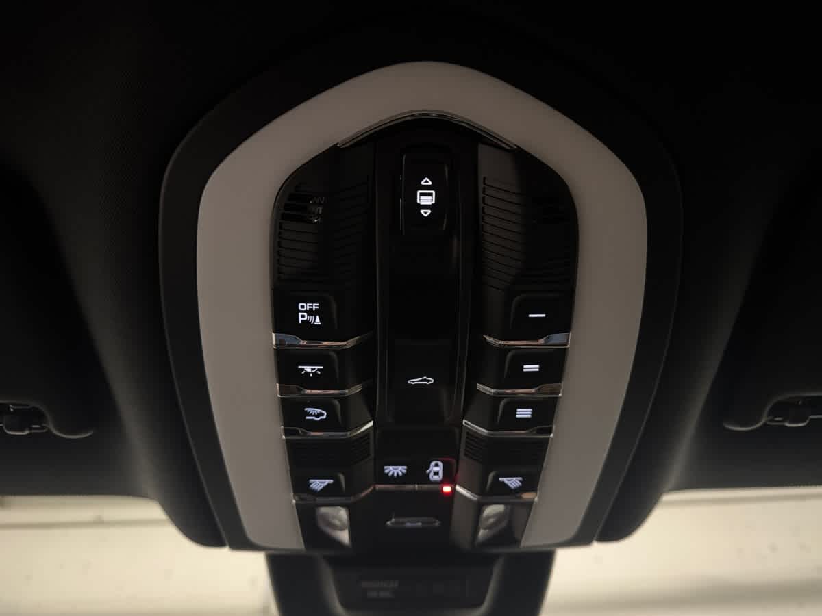 new 2026 Porsche Macan car