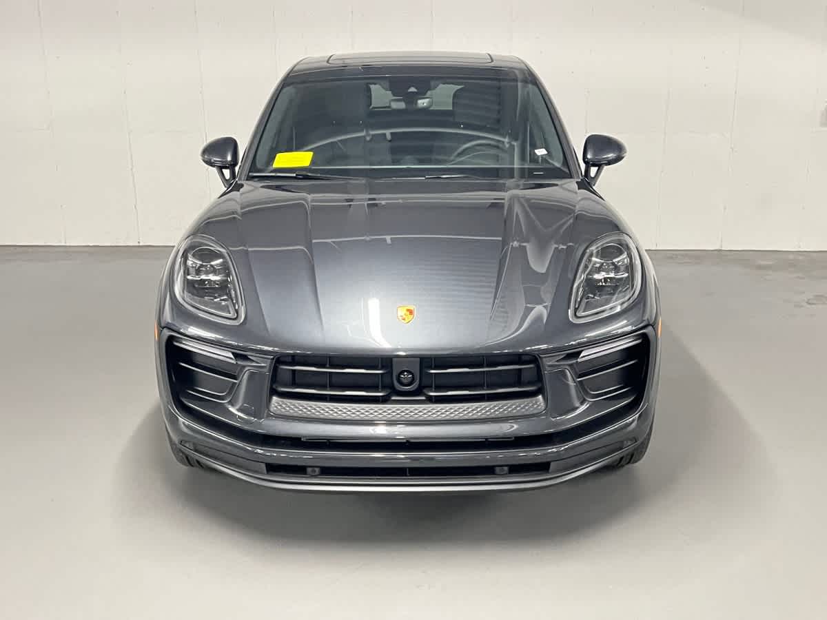 new 2026 Porsche Macan car