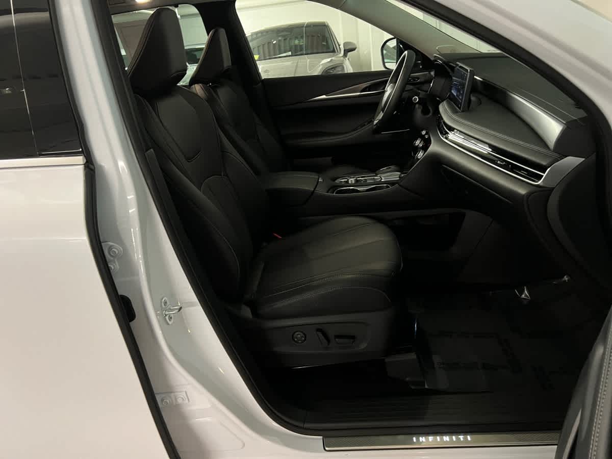 used 2026 INFINITI QX60 car, priced at $49,498